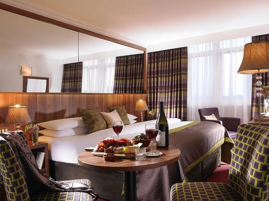 DOUBLE STANDARD Room, Dublin Skylon Hotel, Dublin
