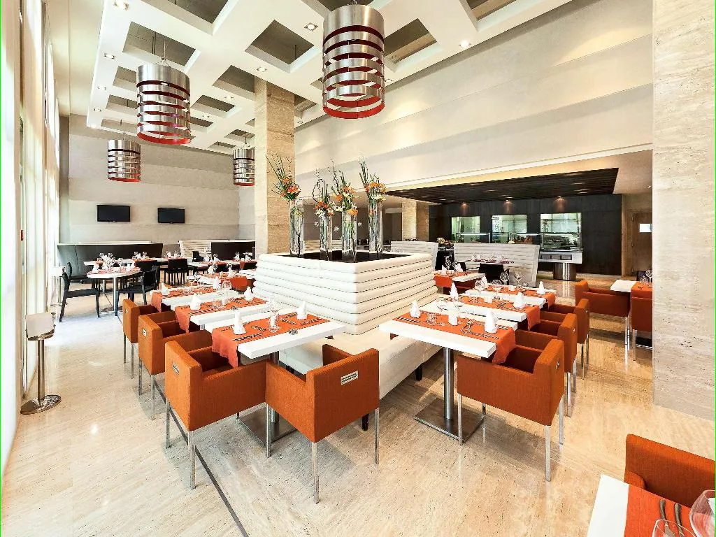 Restaurant, Novotel Tunis, Tunisia