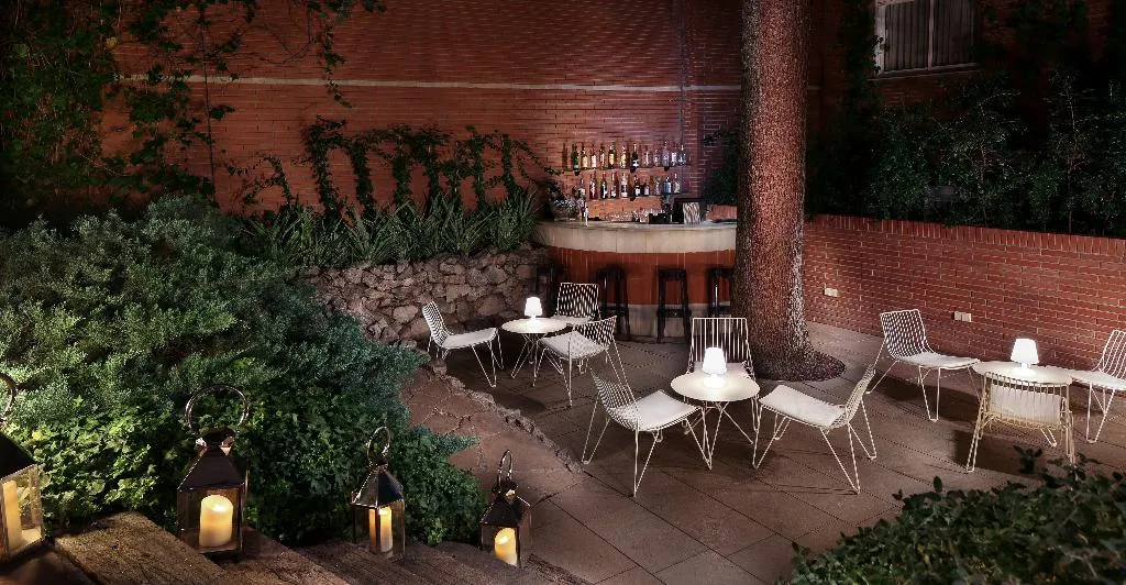 Terrace, Balmes, Barcelona