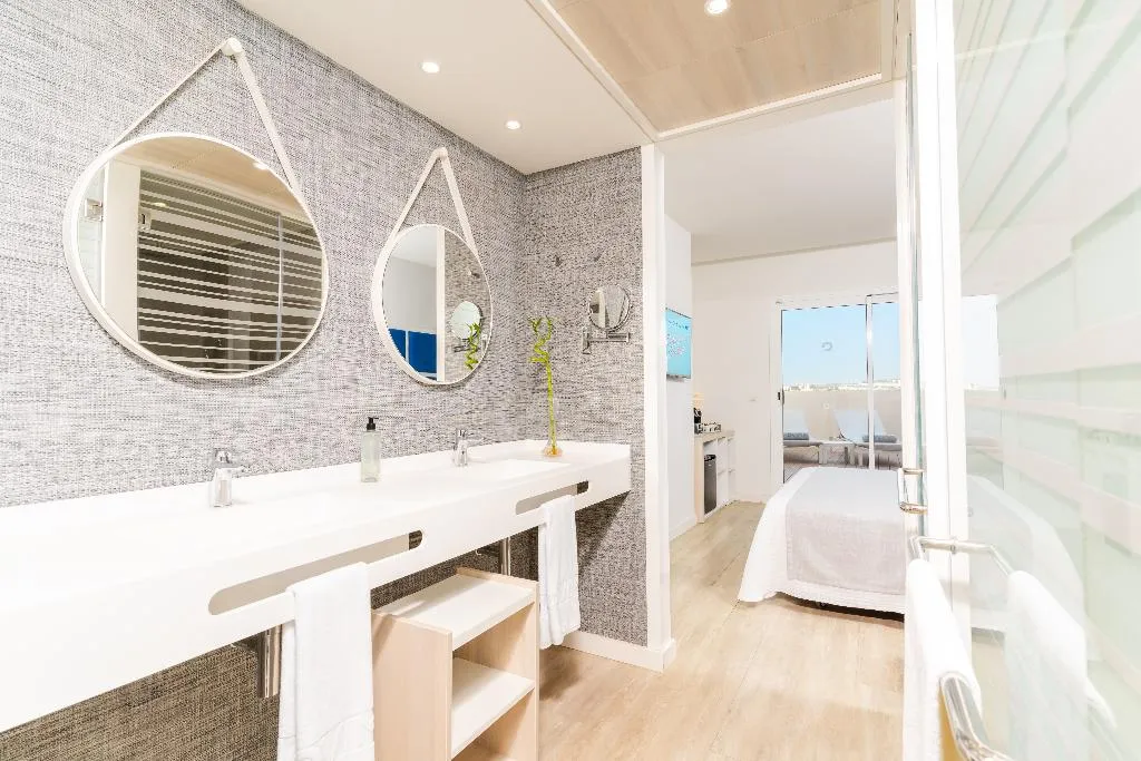 Double or Twin PREMIUM SEA VIEW Room, HOVIMA Cool Costa Adeje, Tenerife