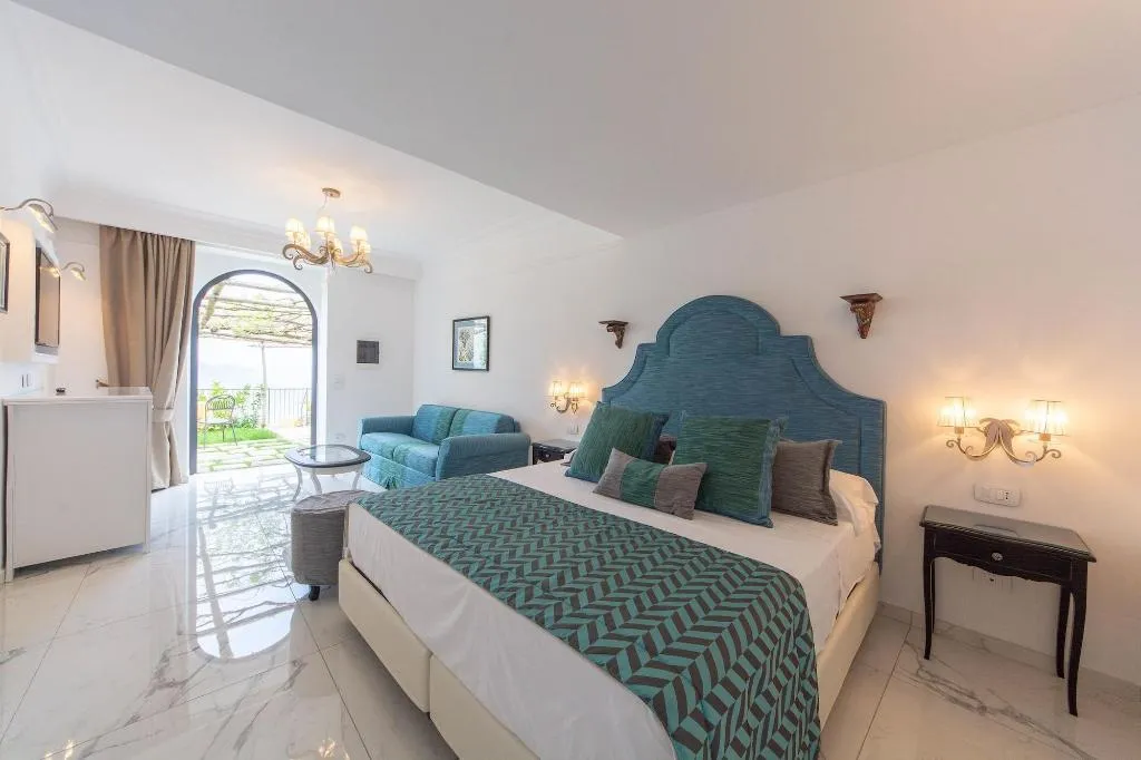 Room, Villa Amore, Naples