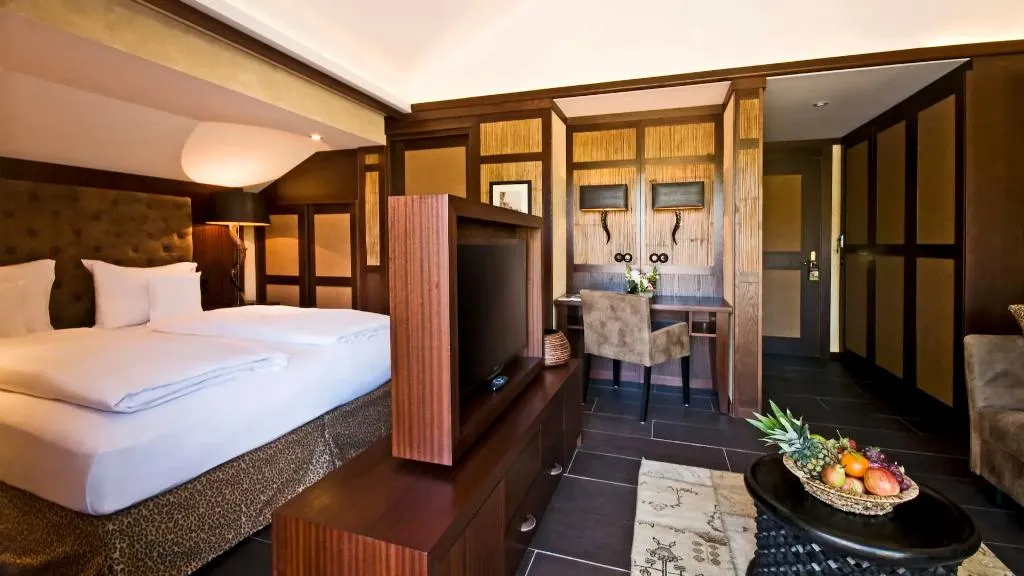 JUNIOR SUITE STANDARD Room, Lindner Mallorca Portals Nous, part of JdV Hyatt, Majorca
