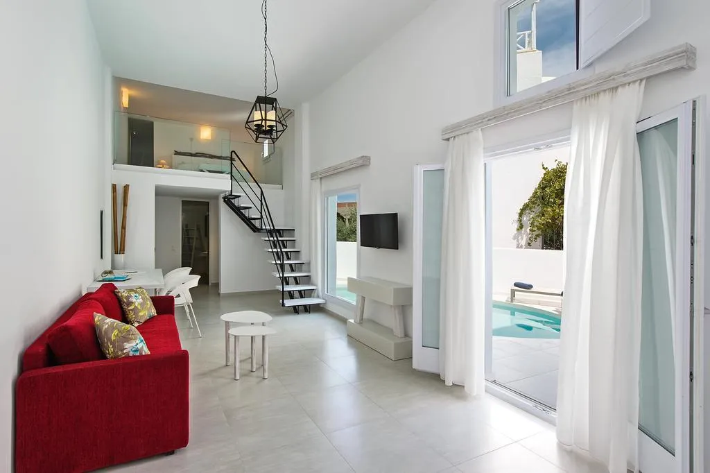 SUITE WITH PRIVATE POOL Room, Cavo Bianco Boutique Hotel & Spa, Santorini