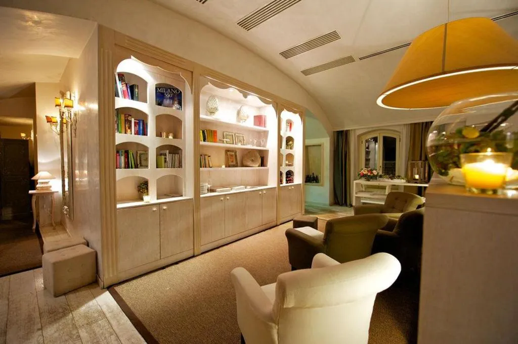 FAMILY ROOM STANDARD Room, Grand Visconti Palace, Milan