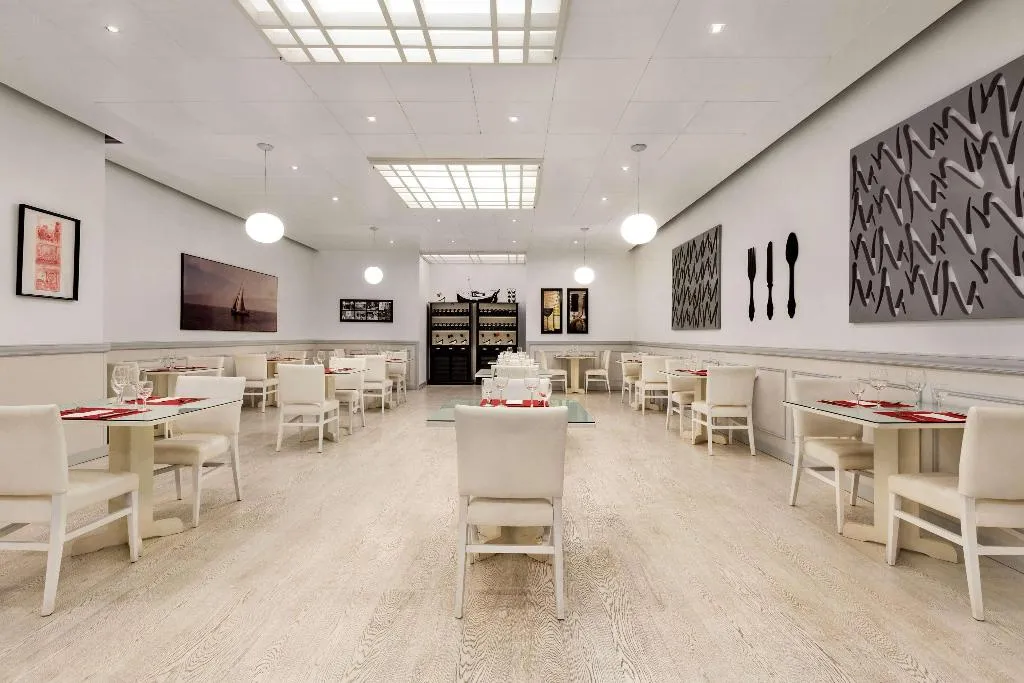 Restaurant, TRYP Montijo Parque Hotel, Lisbon