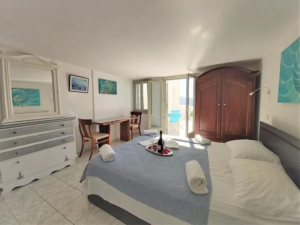 FAMILY ROOM SEA VIEW Room, Ether Sunset Oia, Santorini