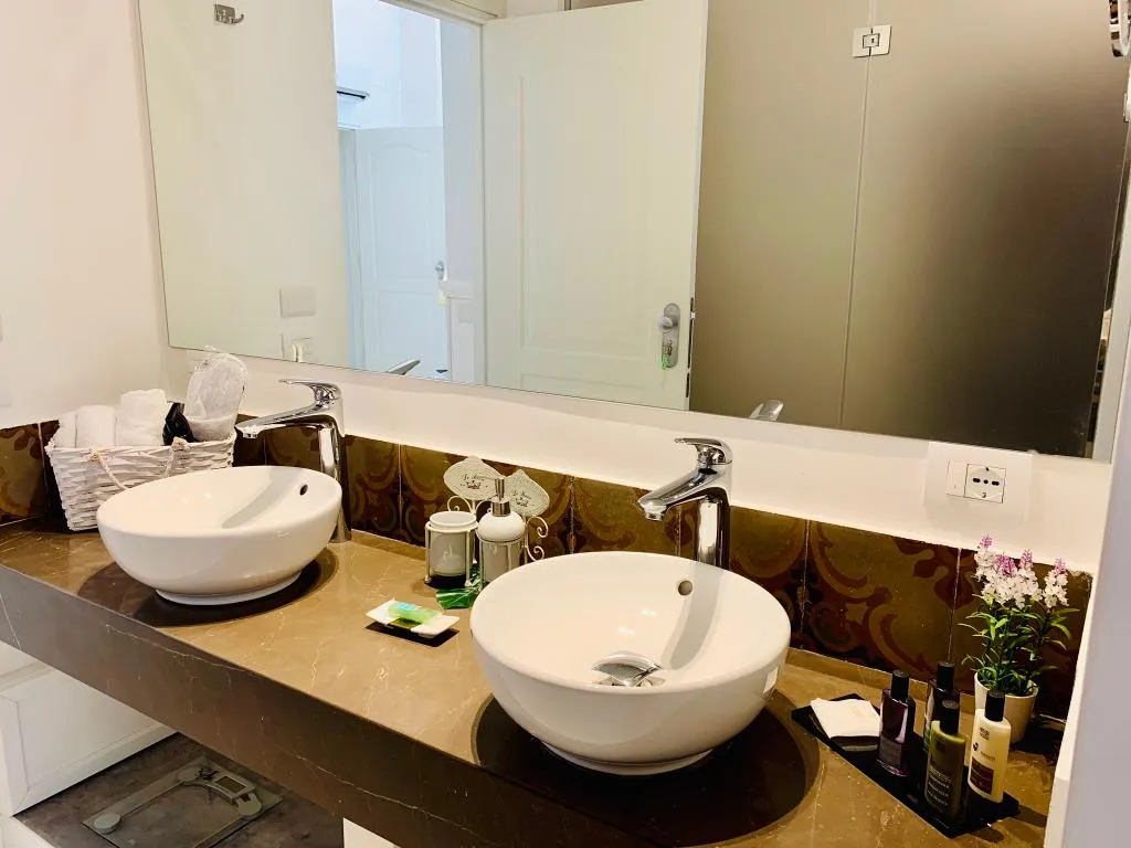 DOUBLE DELUXE Room, Palazzo del Poeta - Dimora Contemporanea, Palermo