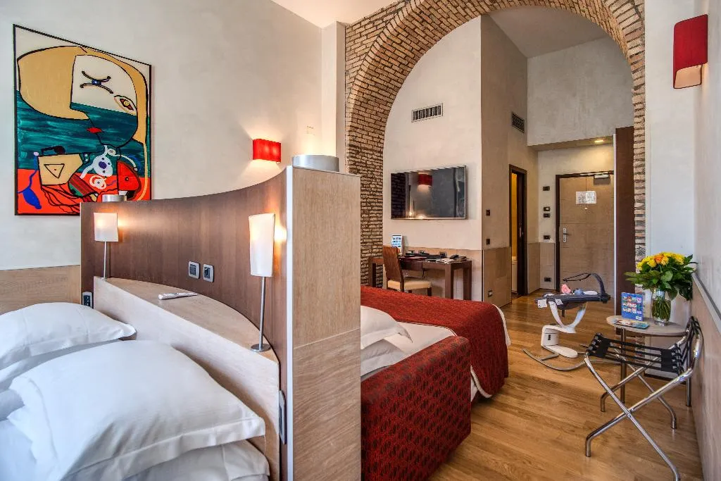 FAMILY ROOM STANDARD Room, Kolbe Hotel Rome, Rome