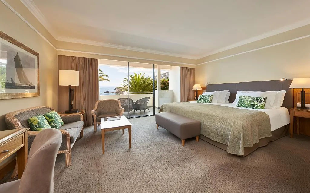 TWIN SIDE SEA VIEW Room, The Cliff Bay Resort, Madeira