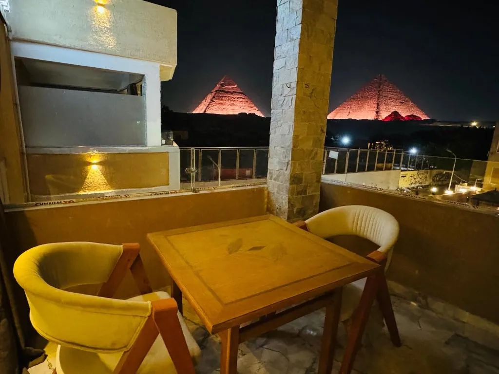 Room, Capital Of Pyramids Hotel, Cairo