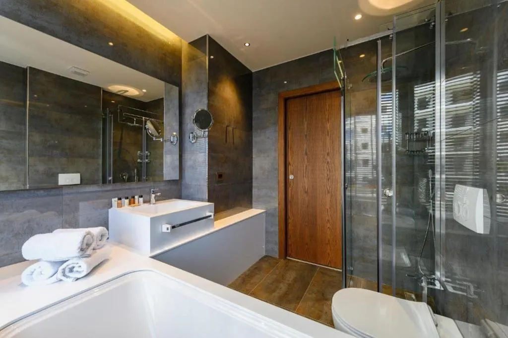 Room, Chic Hotel Spa, Kavaje