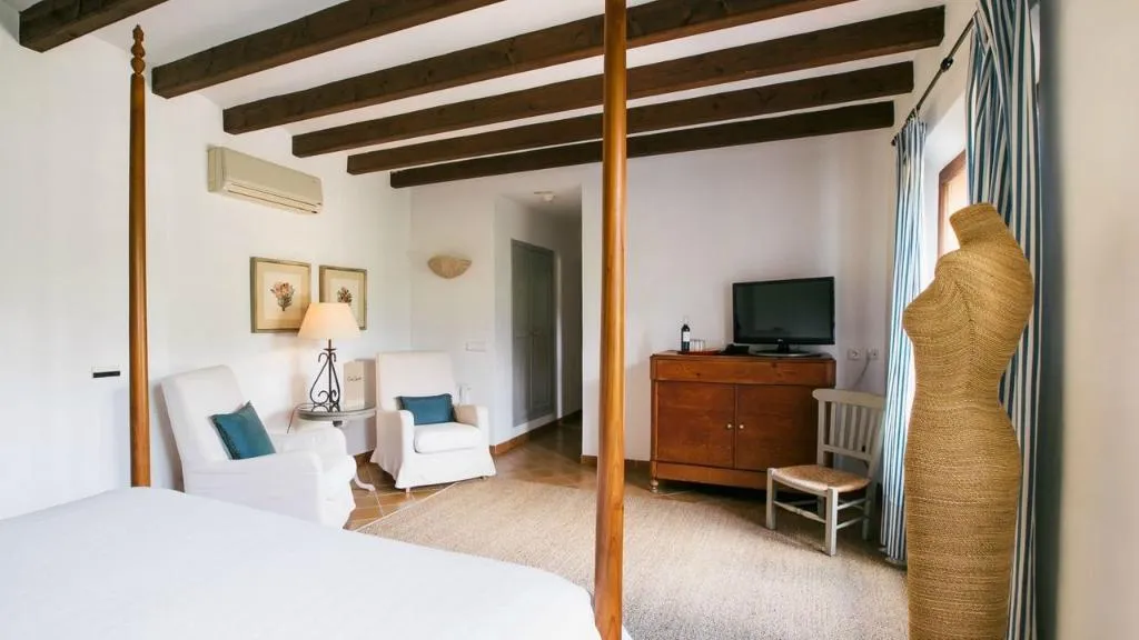 Room, Finca Can Quatre, Majorca