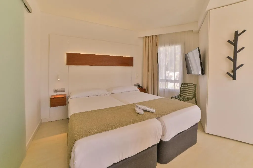 STUDIO PREMIUM Room, Azul Playa Apartments, Majorca
