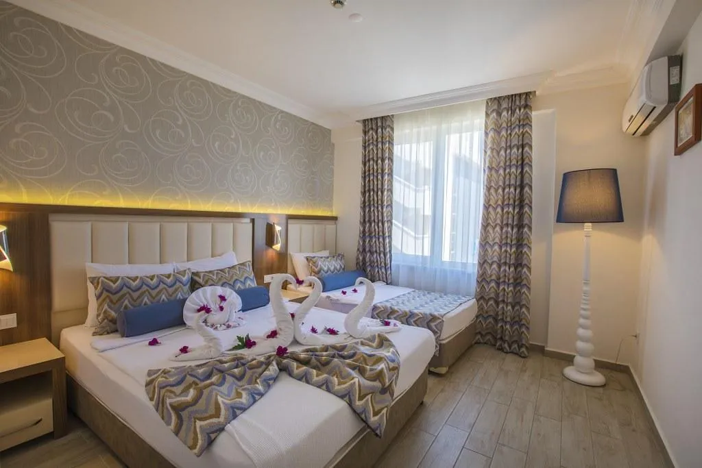 FAMILY ROOM SUPERIOR Room, Club Big Blue Suite Hotel, Antalya