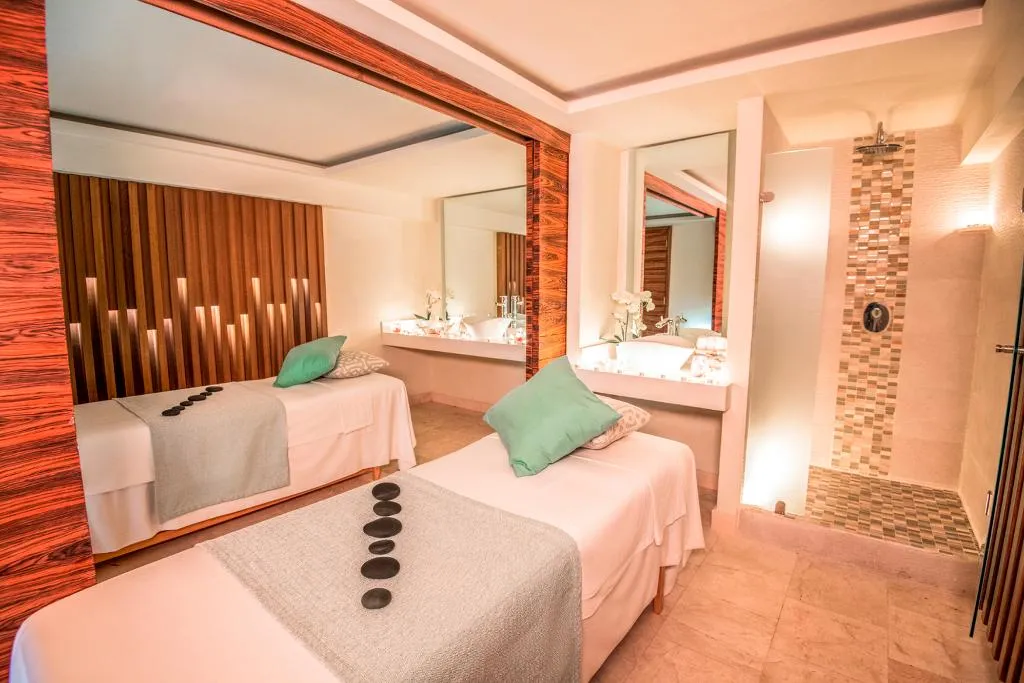 Sports and Entertainment, Wyndham Alltra Playa del Carmen Adults Only All In, Playa Del Carmen