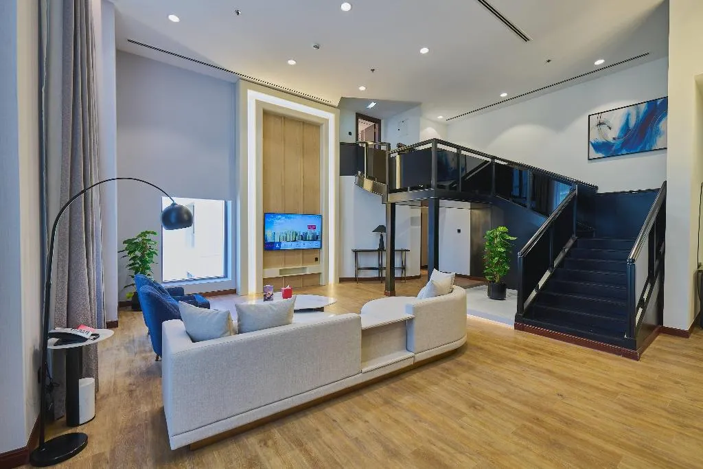 SUITE PENTHOUSE Room, Ramada Hotel & Suites by Wyndham JBR, Dubai