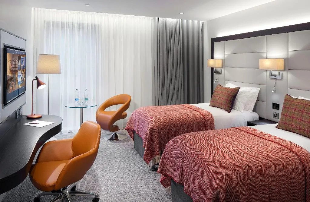 TWIN CLUB Room, The Address Connolly Hotel, Dublin