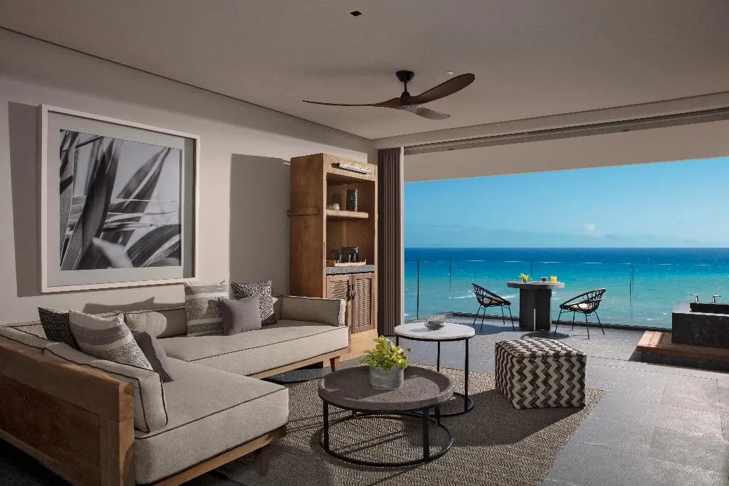 SUITE CLUB OCEAN FRONT Room, Secrets Moxché Playa del Carmen, Playa Del Carmen