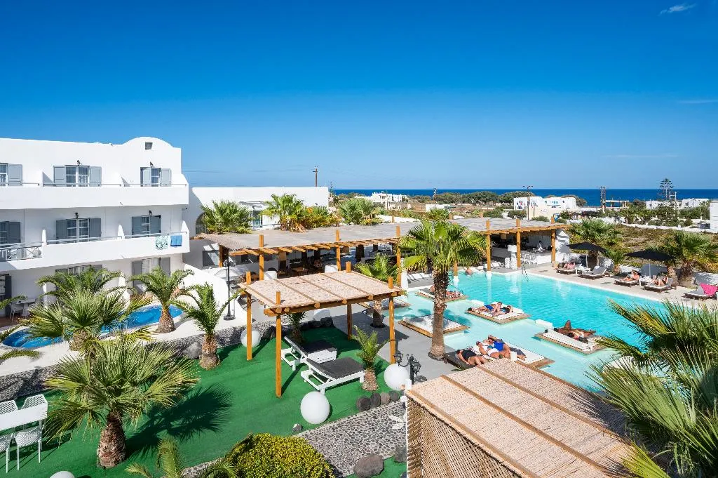 SUITE CAPACITY 3 Room, SMY Mediterranean White, Athens