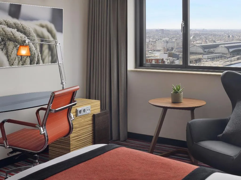 Room, Movenpick Hotel Amsterdam City Centre, Amsterdam