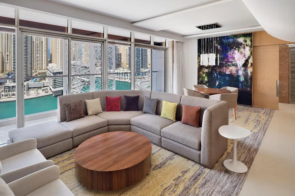 SUITE EXECUTIVE Room, Crowne Plaza Dubai Marina, Dubai