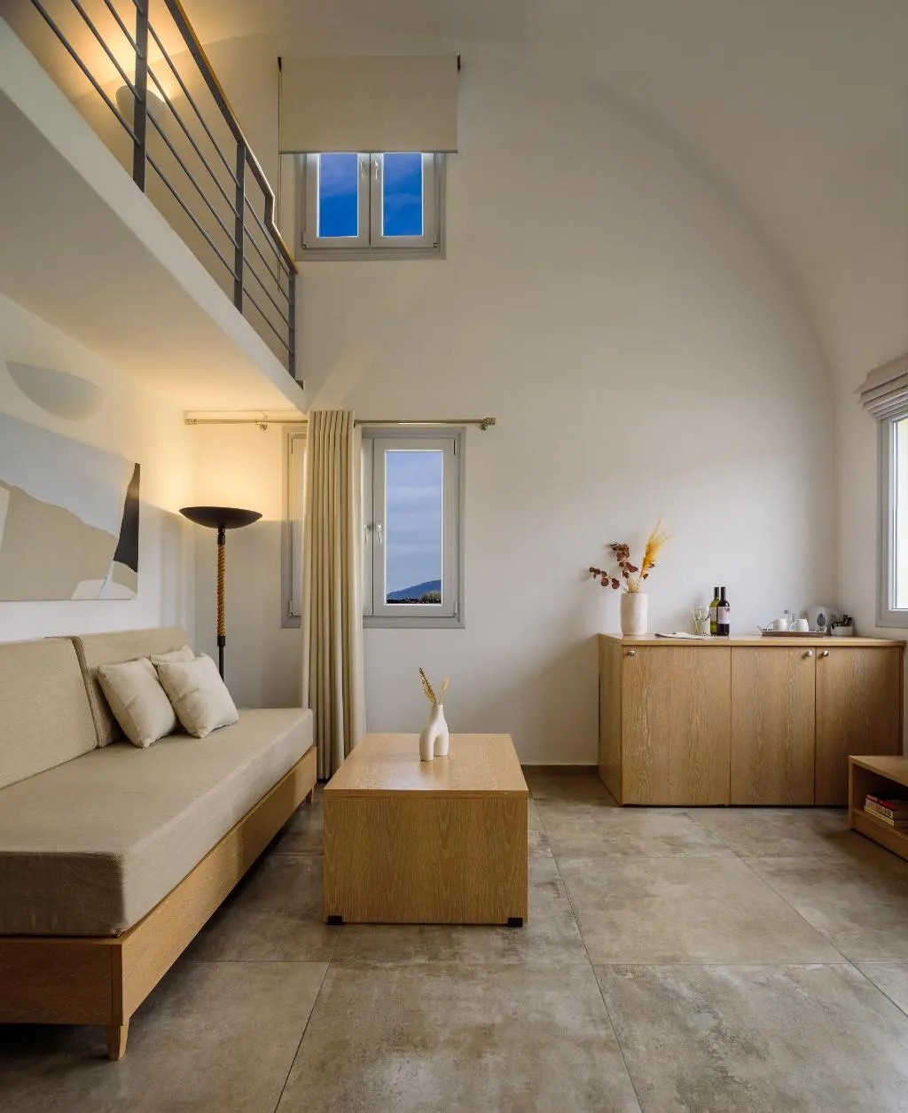 FAMILY ROOM WITH JACUZZI Room, Aliter Suites, Santorini