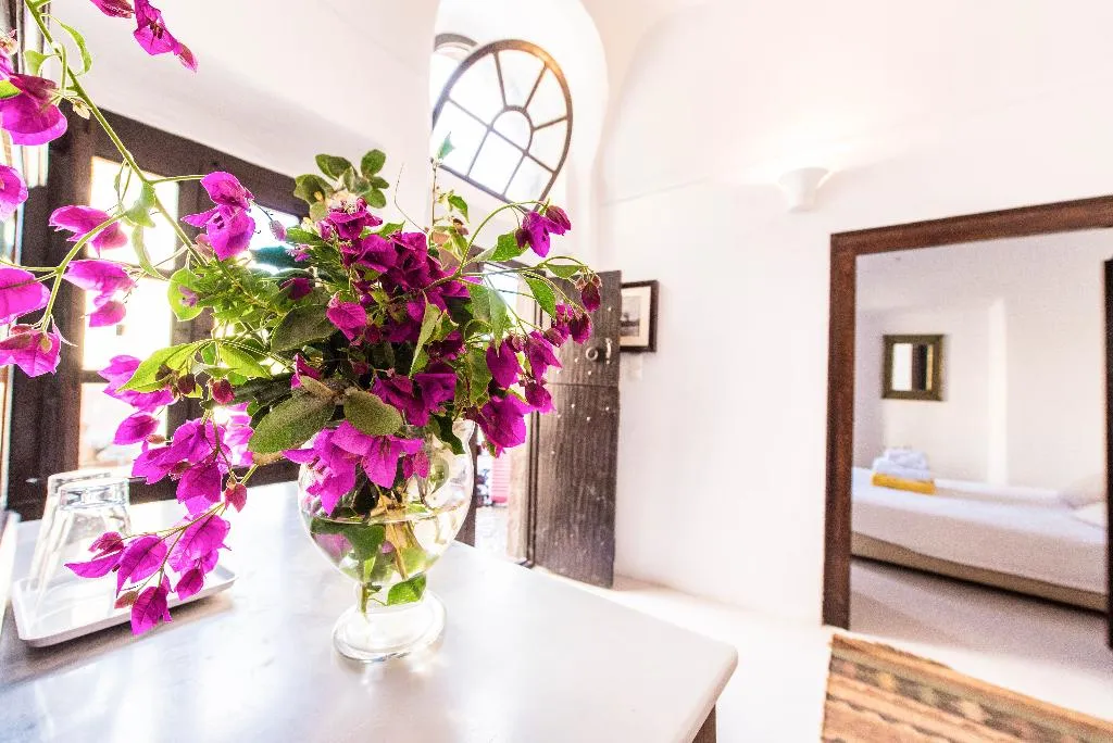VILLA THREE BEDROOMS WITH PRIVATE POOL Room, Santorini Heritage Villas & Mansions, Santorini