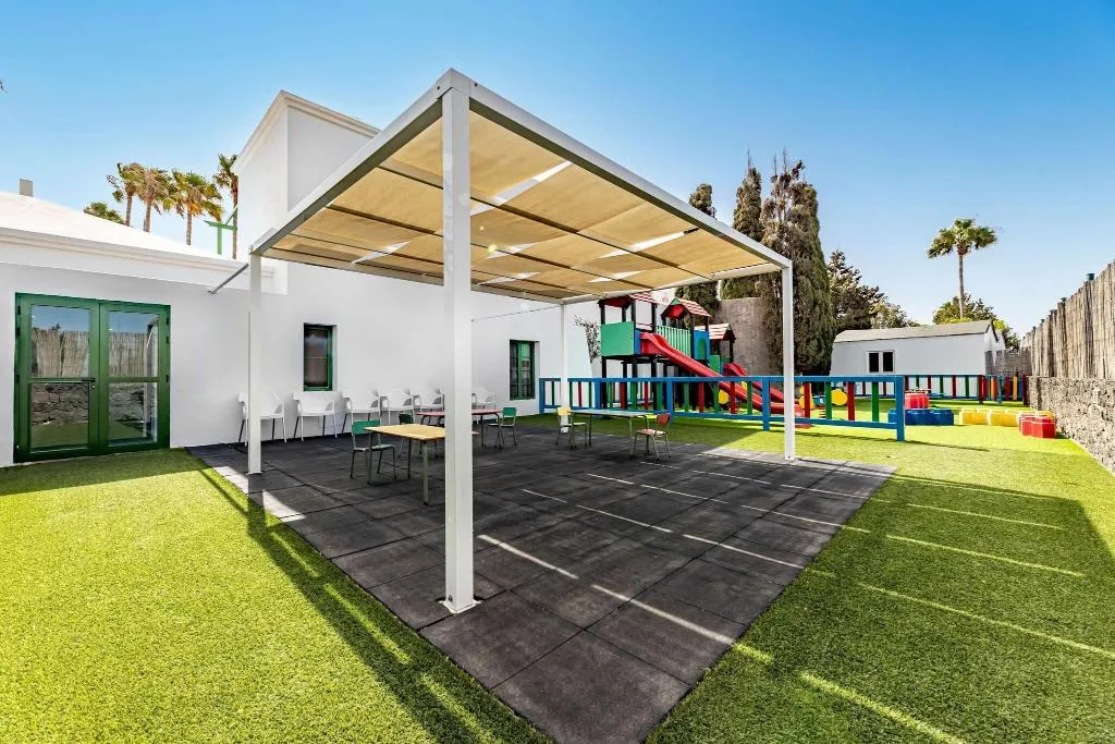 Sports and Entertainment, THB Royal, Lanzarote