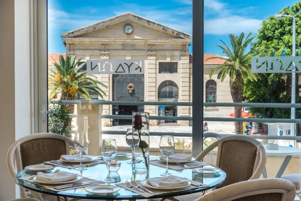 Bar, Kydon, The Heart City Hotel, Crete