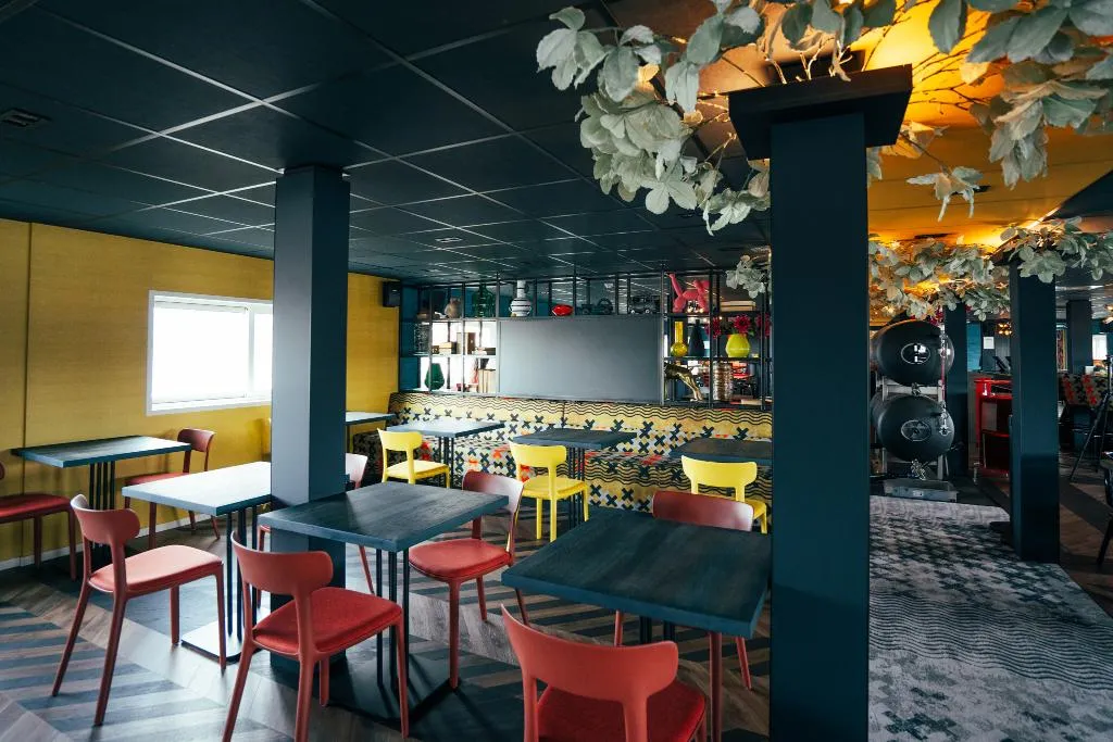 Restaurant, Botel, Amsterdam