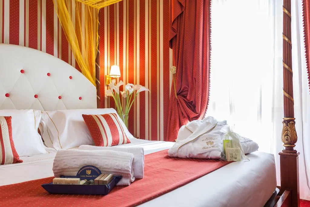 Room, Hotel Manfredi Suite In Rome, Rome