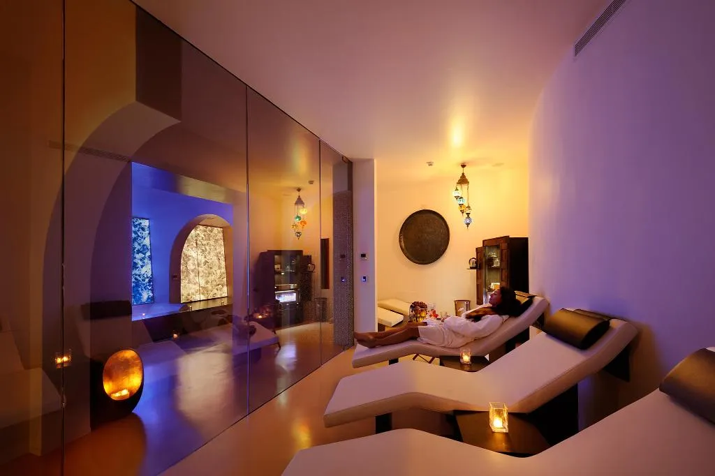 Sports and Entertainment, Le Calette N°5, Palermo