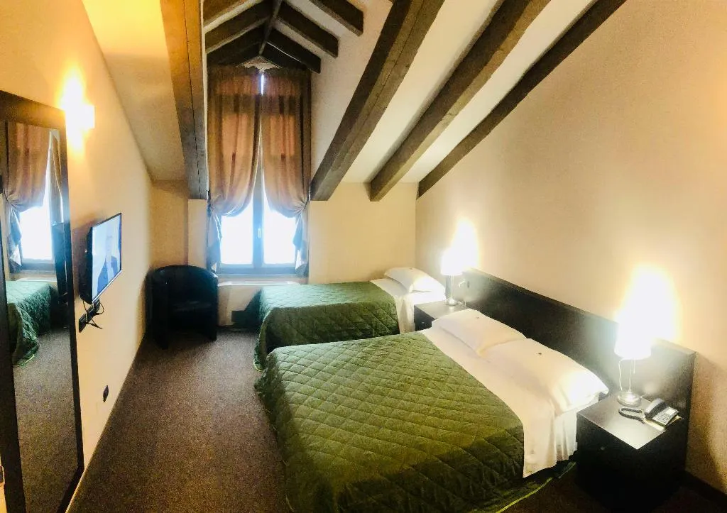 Room, Hotel Malpensa Inn, Milan