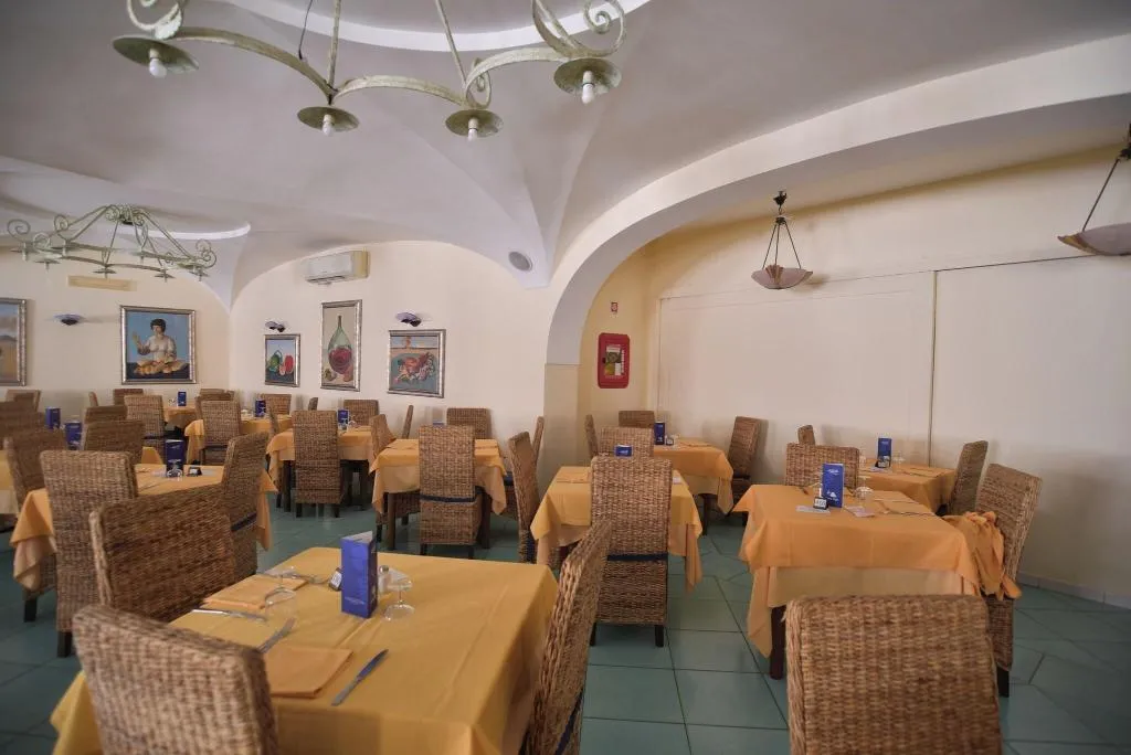 Restaurant, Zi Carmela, Naples