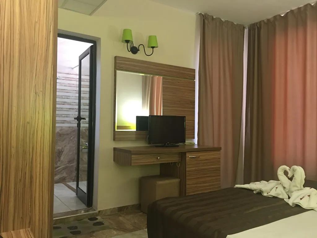 DOUBLE STANDARD Room, Tm Deluxe, Bourgas