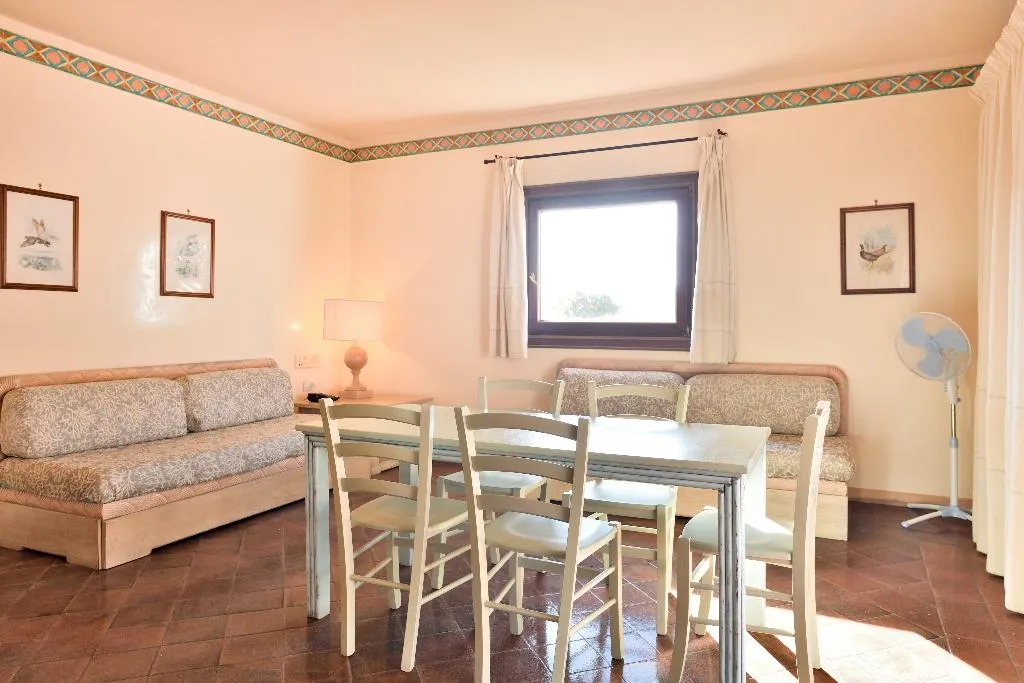 APARTMENT ECONOMY Room, Bagaglino I Giardini Di Porto Cervo, Olbia