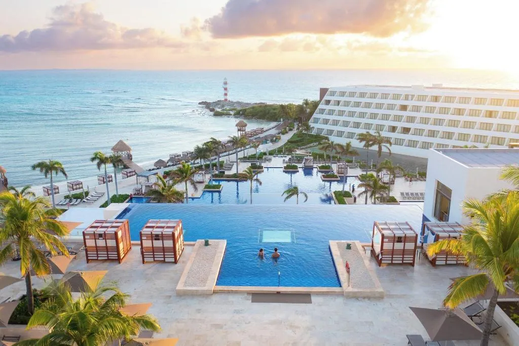 General view, Hyatt Ziva Cancun, Cancun Area
