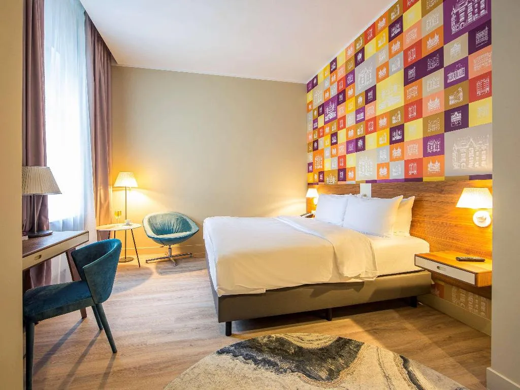 DOUBLE CLASSIC DOUBLE BED Room, Mercure Riga Centre, Riga