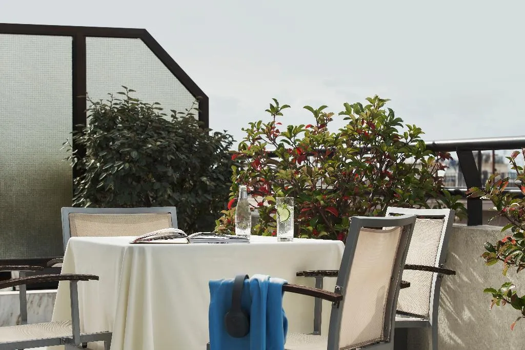 SUITE WITH DOUBLE BED Room, Novotel Athenes, Athens