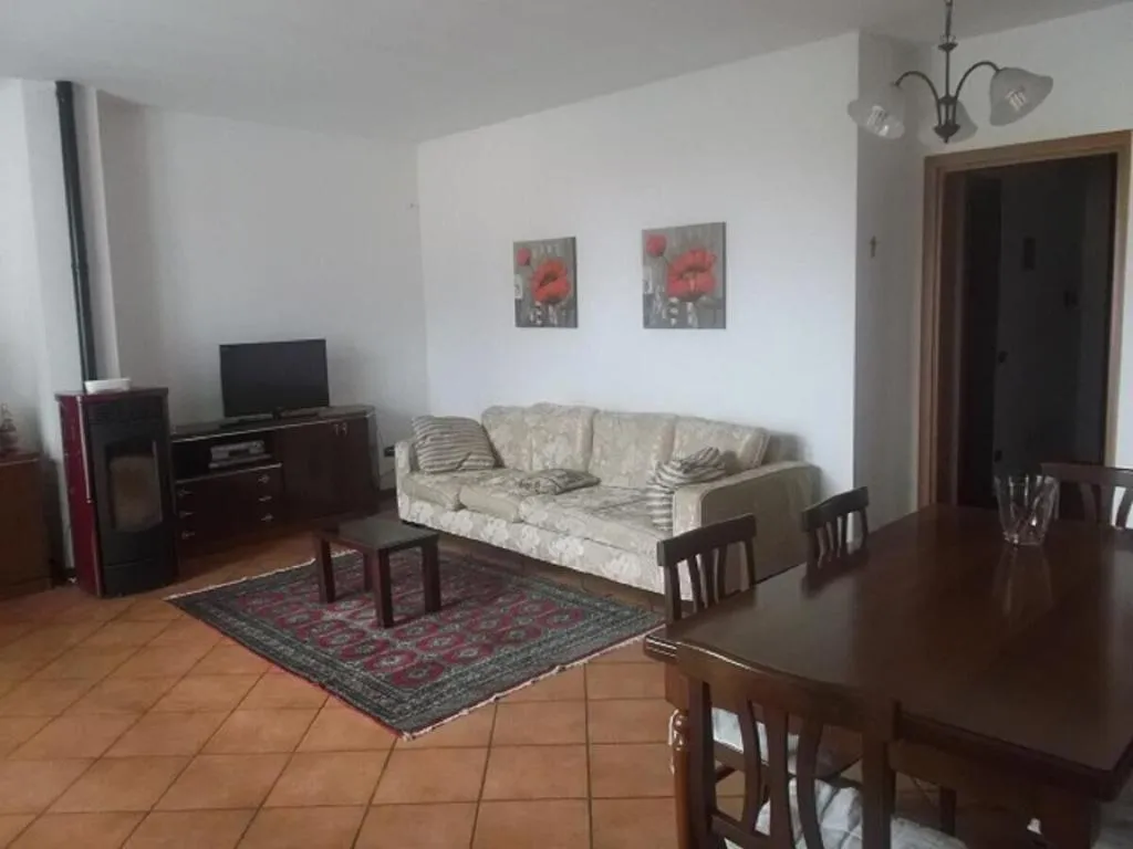 Room, Crespi House, Milan