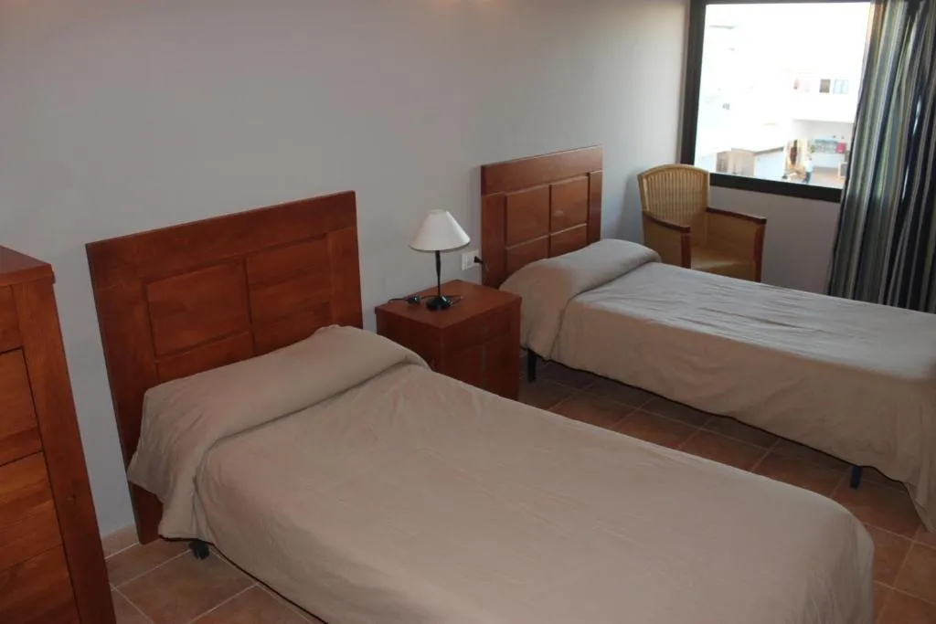APARTMENT CAPACITY 5 TWO BEDROOMS Room, Lanzarote Paradise Colinas, Lanzarote