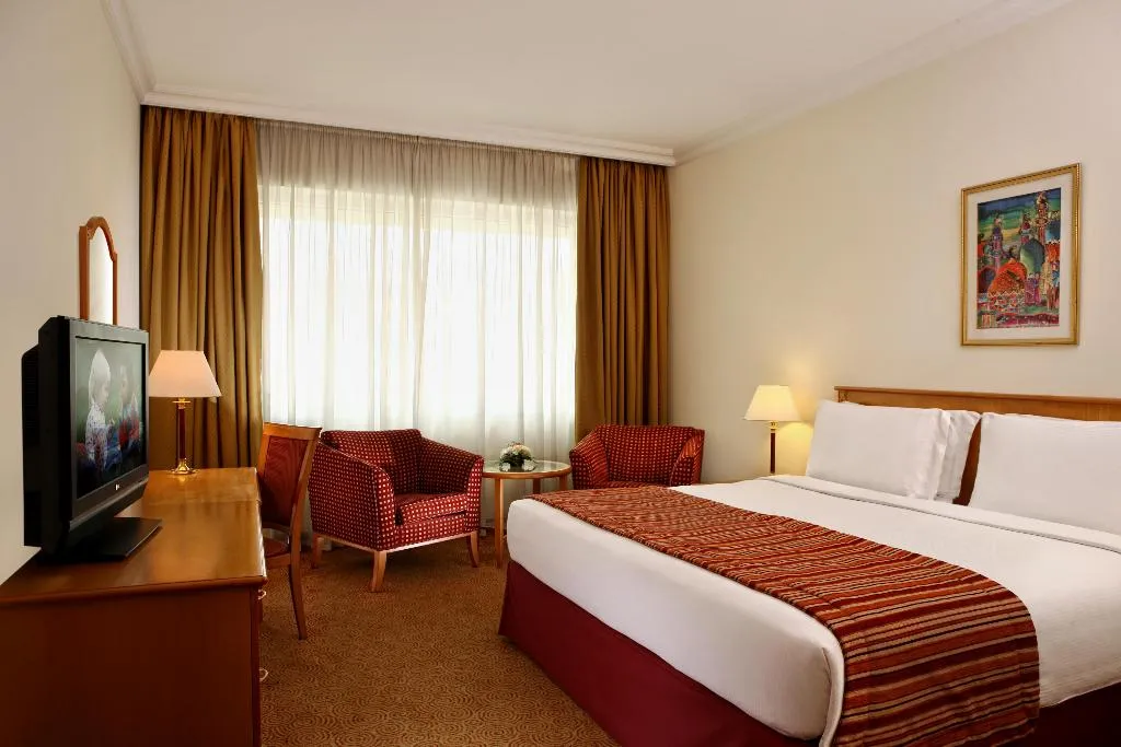SUITE DELUXE Room, Swiss Belhotel Sharjah, Dubai