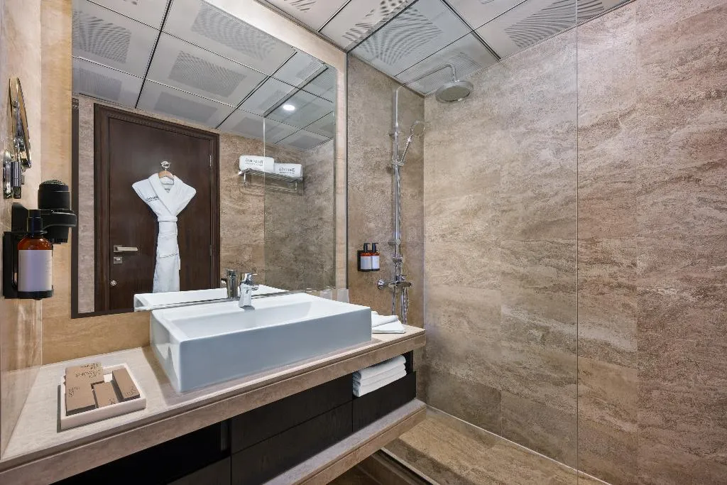 Double or Twin SUPERIOR Room, Barceló Al Jaddaf, Dubai, Dubai