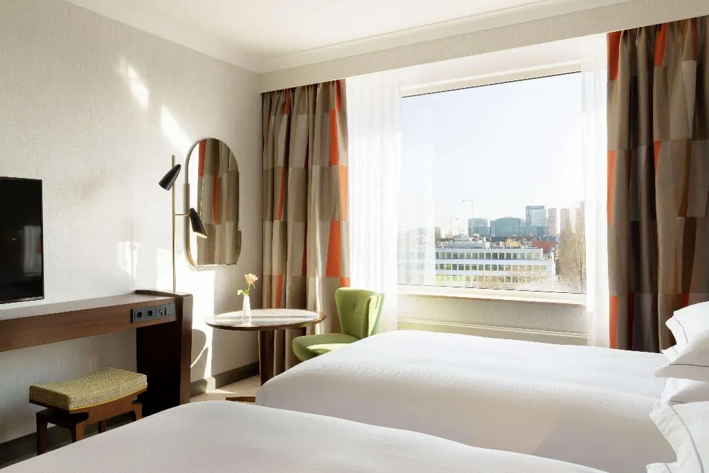 Room, Hilton Amsterdam, Amsterdam