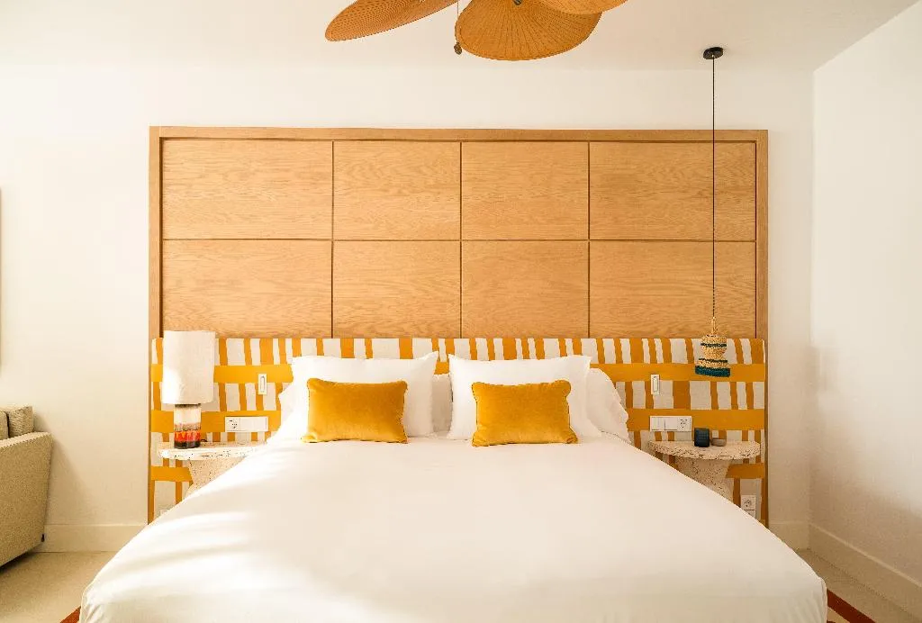 SUITE STANDARD Room, Kimpton Los Monteros Marbella, Costa Del Sol