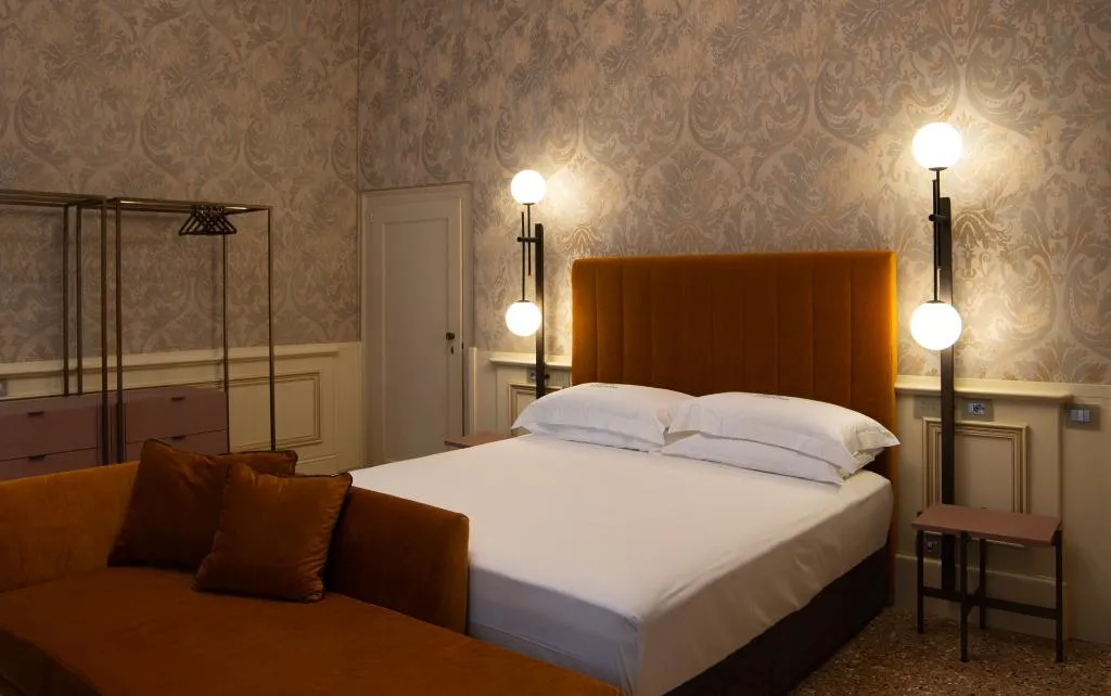 DOUBLE DELUXE Room, Eight Hotel Venezia, Venice