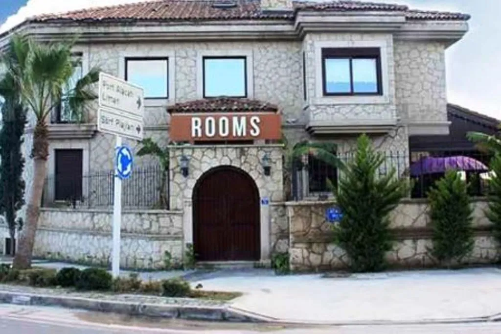 General view, Pug Rooms, Izmir