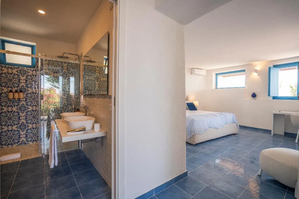 SUITE SEA VIEW Room, Borgo Del Cannitello Romantic Boutique Resort, Palermo