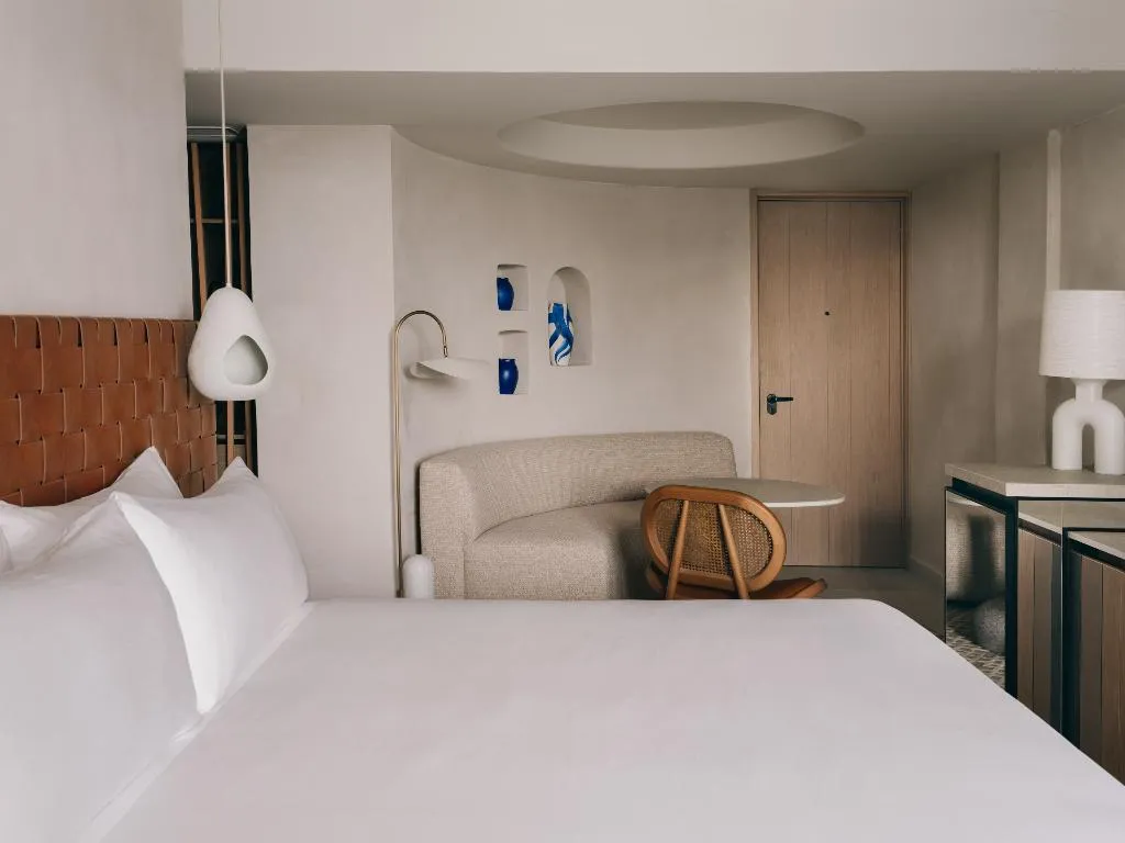DOUBLE DELUXE SEA VIEW Room, Mondrian Hotel Ibiza, Ibiza