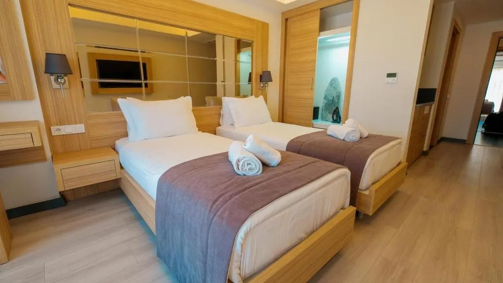 Room, Alesta Midtown, Dalaman